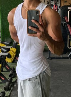 Secret Unpaid Therapist - Male escort in Jaipur Photo 11 of 12