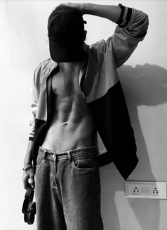 Secret Unpaid Therapist - Male escort in Jaipur Photo 12 of 12