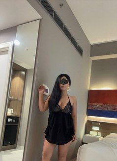 Leyla - escort in Riyadh Photo 2 of 6