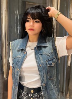 Seductive Angel - puta in Singapore Photo 8 of 11