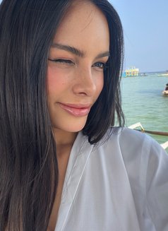 Seductive Kaitlyn🇨🇴 - escort in Hong Kong Photo 6 of 8