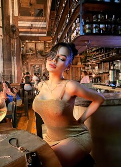 Seductive Kassandrakate (GFE) - Transsexual escort in Manila Photo 27 of 30