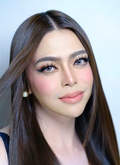 Seductive Luna - Transsexual escort in Singapore Photo 17 of 18