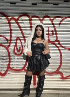 Seductive Aiko - Transsexual escort in Manila Photo 30 of 30