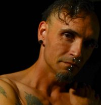 Seductive Sinner - Male escort in Milton
