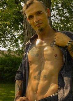 Seductive Sinner - Male escort in Niagara Falls Photo 1 of 10