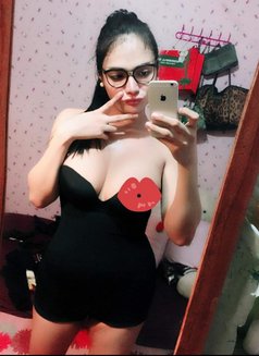Seductive Ts - Transsexual escort in Makati City Photo 6 of 10