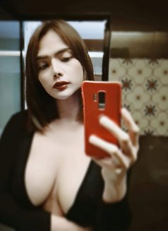Seductive Ts - Transsexual escort in Makati City Photo 8 of 10