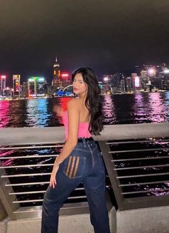Seductress Andrea - escort in Hong Kong Photo 3 of 8
