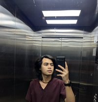 Wave 69 - Male escort in Doha Photo 1 of 6