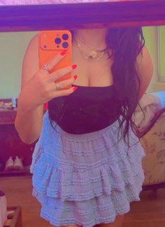 Seedra - escort in Beirut Photo 3 of 6