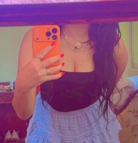 Seedra - escort in Beirut