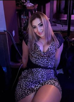 Seema 𝟳𝟬𝟳𝟴𝟲𝟳𝟴𝟵𝟴𝟳 - escort in Gurgaon Photo 17 of 28