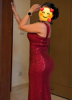 Seema House Wife - escort in New Delhi Photo 4 of 8