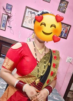 Marred house wife π€ - escort in Gurgaon Photo 12 of 16