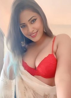 Seema Independence Housewife - escort in New Delhi Photo 2 of 3