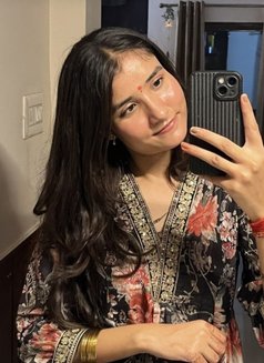 Seema Kumari - escort in Chennai Photo 1 of 1