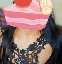 Cam girl - puta in Navi Mumbai