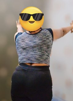 Cam girl - escort in Mumbai Photo 2 of 2