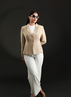 Sehani Perera - Agencia de putas in Dubai Photo 14 of 20
