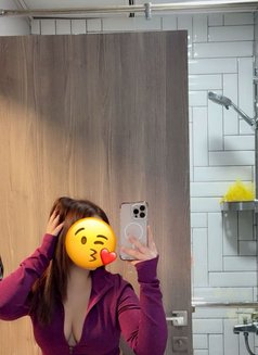 Sehar Young Model - escort in Dubai Photo 2 of 8