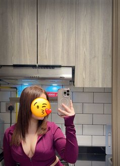 Sehar Young Model - escort in Dubai Photo 3 of 8