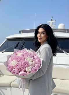 Seif-š¤ - Transsexual escort in Jeddah Photo 1 of 8