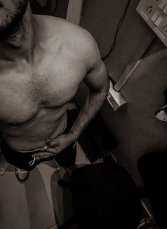 Seif For Couples & Ladies & M, Male - Male escort in Dubai Photo 7 of 10