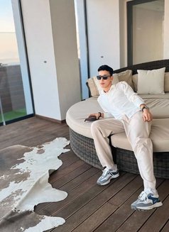 Seifi - Male escort in Paris Photo 2 of 6