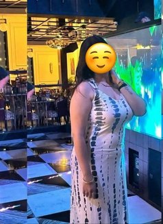 Sejal Gupta - escort in New Delhi Photo 4 of 4