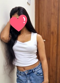 Sejal GFE cam and real meet - escort in New Delhi Photo 1 of 5