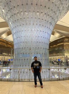 Sekhar *india - Male escort in Abu Dhabi Photo 3 of 4