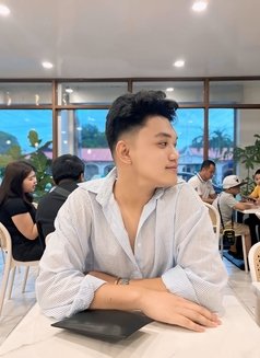 Seki - Male escort in Pampanga Photo 2 of 5