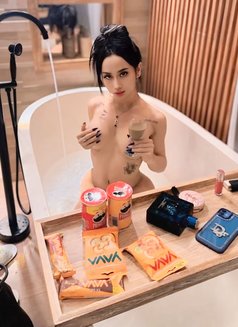 THE QUEEN 8INC YOUR DREAMS TRUE🫦 - Transsexual escort in Bali Photo 26 of 28