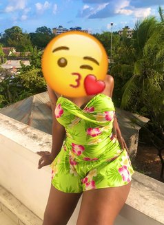 selen - Male escort in Mombasa Photo 2 of 5