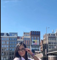 Selena - escort in Utrecht