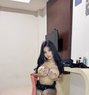 Selena - puta in Bali Photo 3 of 7