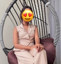 Selena Kapoor Full Service Escort - puta in Candolim, Goa