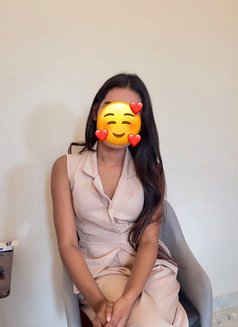 Selena Kapoor Full Service Escort - puta in Candolim, Goa Photo 5 of 6