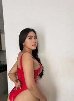 Selena Karim - escort in Jakarta Photo 3 of 7