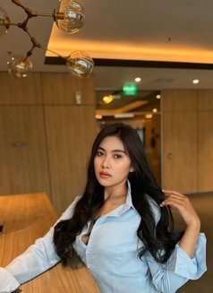 Selena Karim - escort in Jakarta Photo 6 of 7