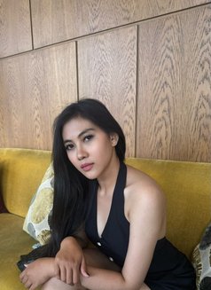 Selena Karim - escort in Jakarta Photo 8 of 17