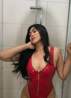 Selena Karim - escort in Jakarta Photo 11 of 17