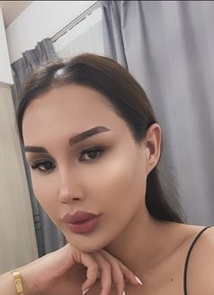 Xonzoda - Transsexual escort in Tashkent Photo 2 of 9