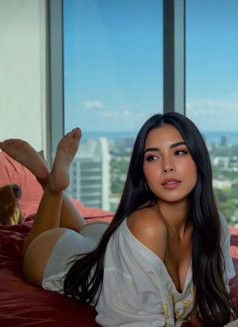 Selena sexy girl i. Town - escort in Singapore Photo 5 of 5