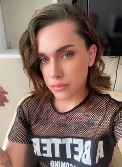 Selenay - Acompañantes transexual in İstanbul Photo 11 of 11