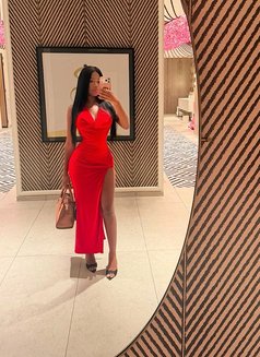 Selene Fullservice - escort in Muscat Photo 9 of 11