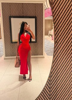 Selene Fullservice - puta in Dubai Photo 11 of 11