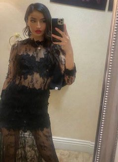Selene - Masajista in Abu Dhabi Photo 7 of 8