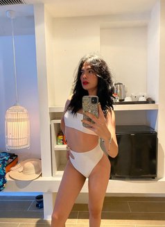 Selenexxx - Transsexual escort in Bangkok Photo 2 of 3
